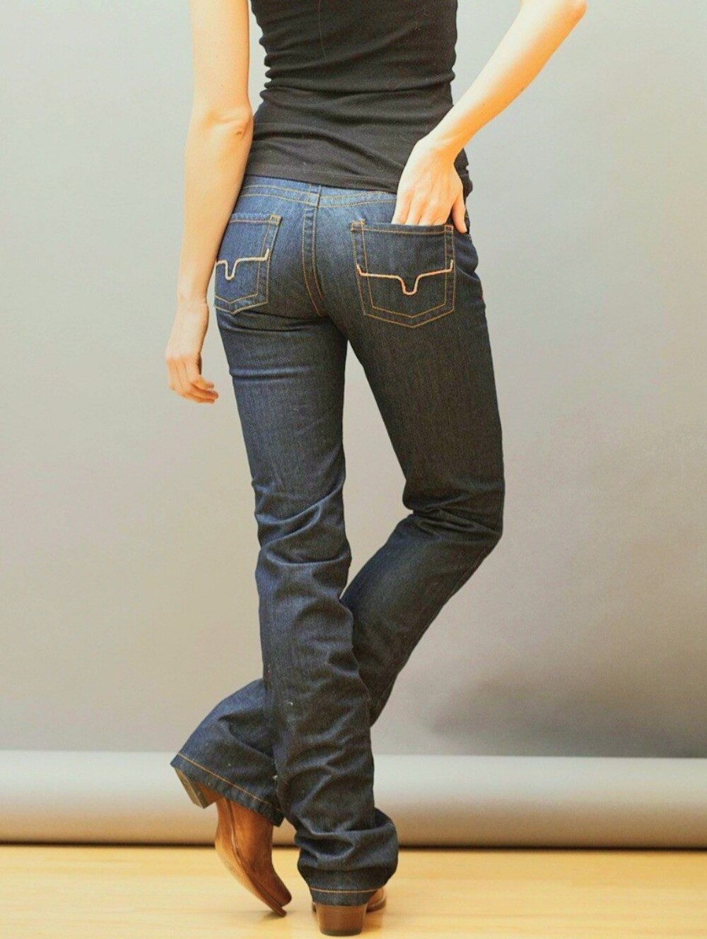 Kimes Ranch Francesca Low Rise Bootcut Straight Leg Jeans, Womens Size 6 X 32